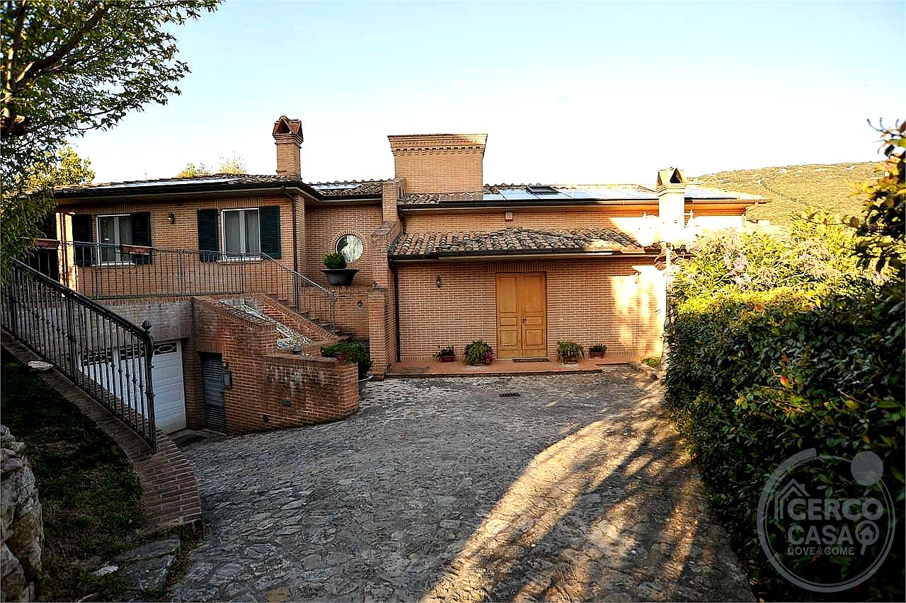 VILLA VENDITA CORCIANO · foto 23