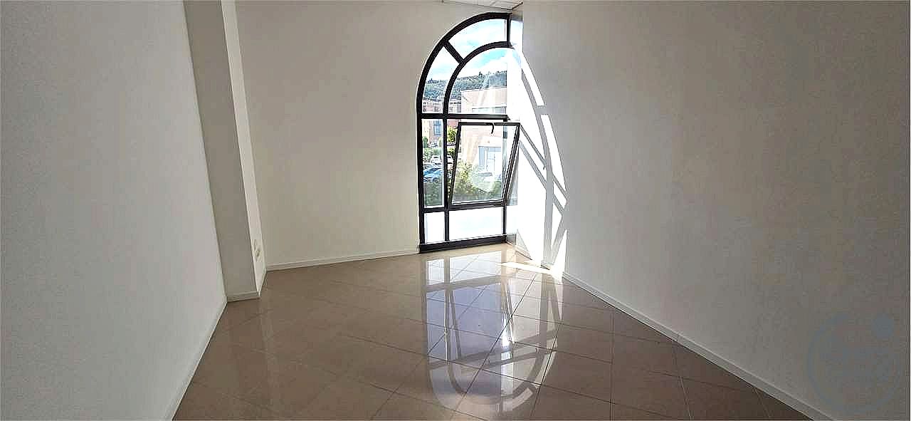 UFFICIO AFFITTO CORCIANO ELLERA · foto 4