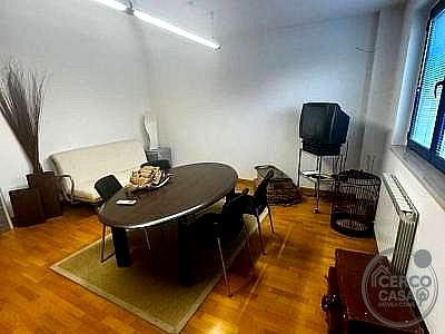 UFFICIO AFFITTO CORCIANO ELLERA · foto 40