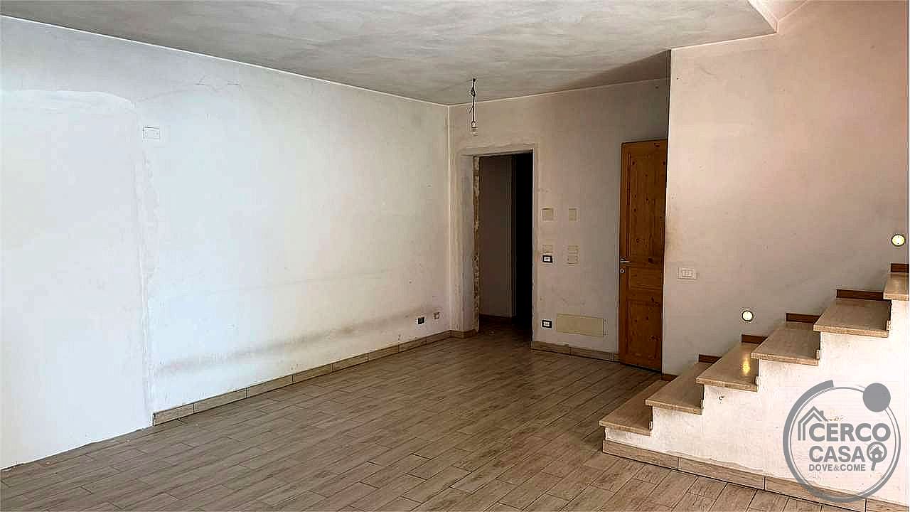 VILLA BIFAMILIARE VENDITA PERUGIA SAN VETTURINO · foto 14