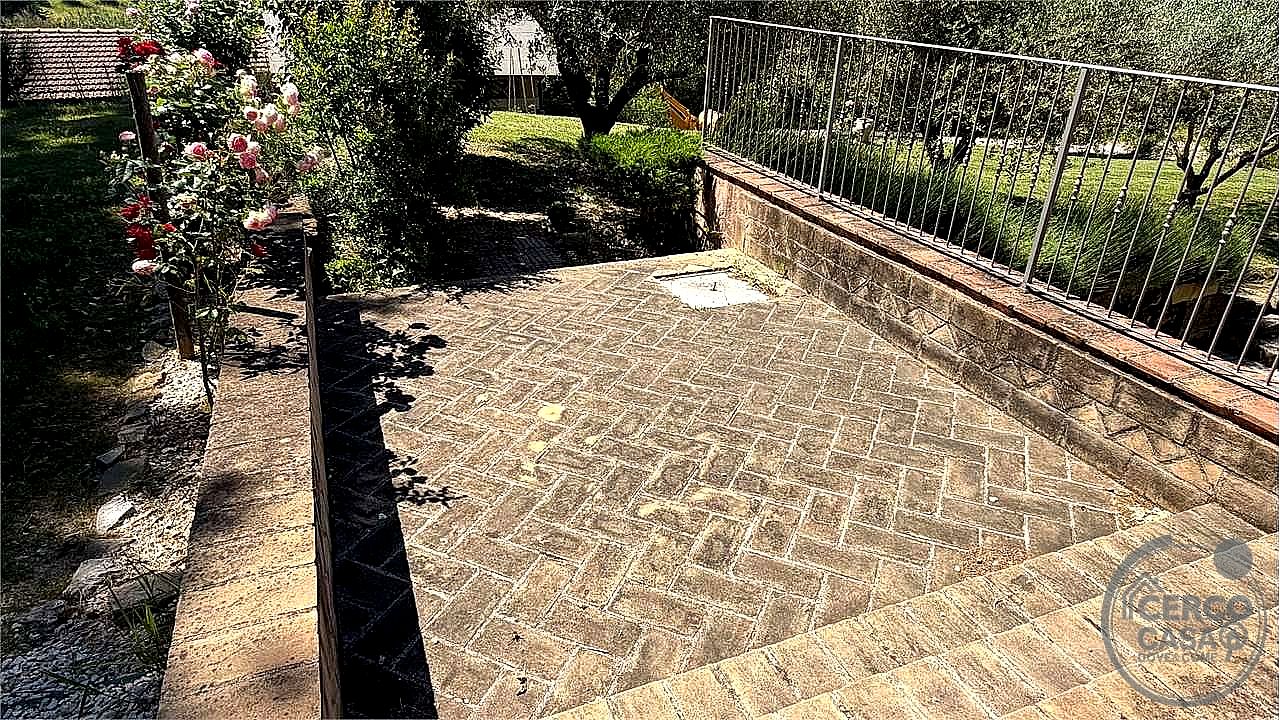 VILLA BIFAMILIARE VENDITA PERUGIA SAN VETTURINO · foto 26
