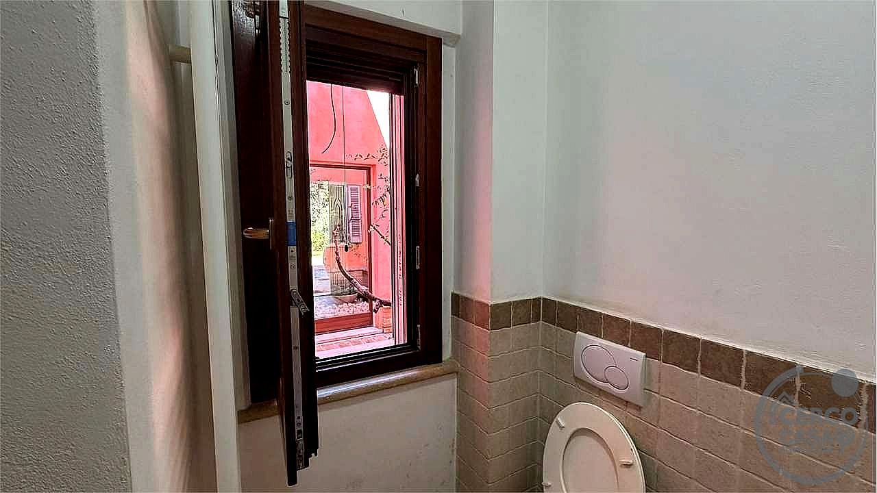 VILLA BIFAMILIARE VENDITA PERUGIA SAN VETTURINO · foto 36