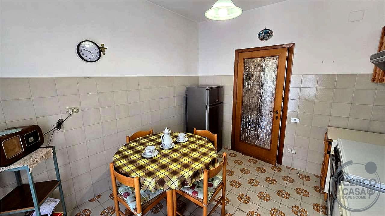 4 O PIÙ LOCALI VENDITA PERUGIA SAN SISTO · foto 36