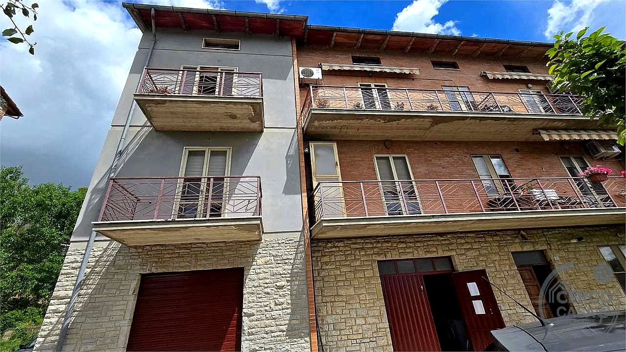 4 O PIÙ LOCALI VENDITA CORCIANO · foto 10