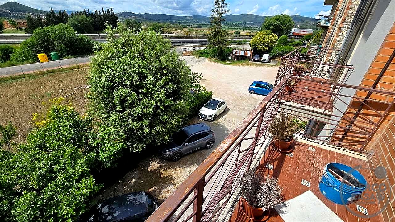 4 O PIÙ LOCALI VENDITA CORCIANO · foto 22