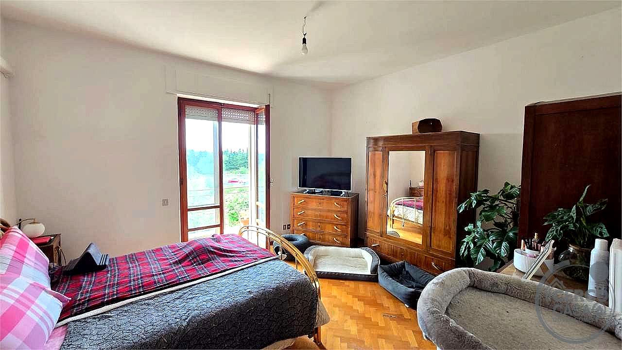 4 O PIÙ LOCALI VENDITA CORCIANO · foto 28