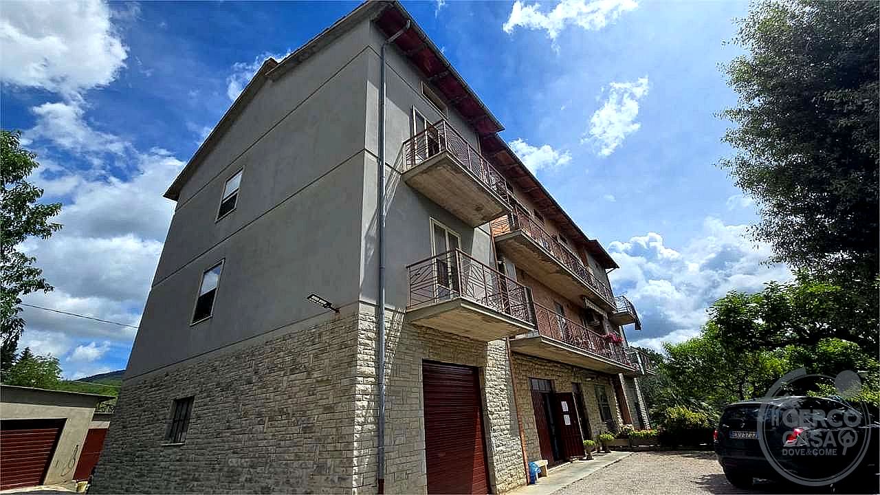 4 O PIÙ LOCALI VENDITA CORCIANO · foto 9
