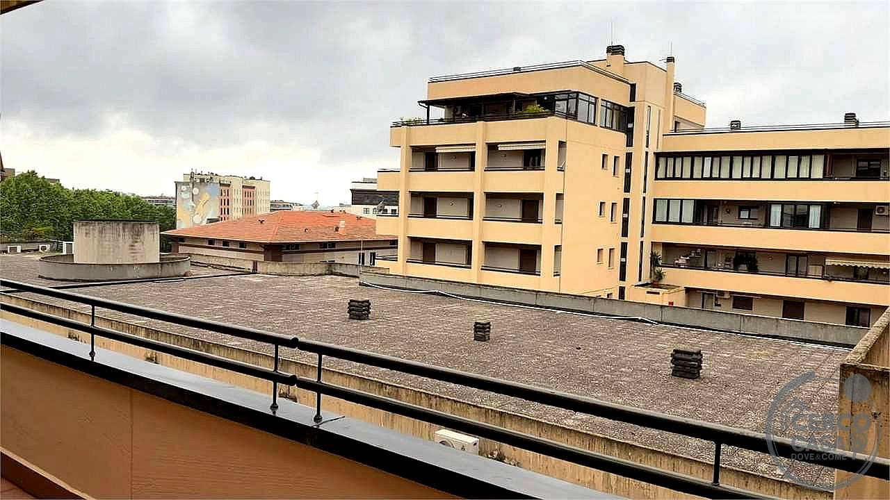 4 O PIÙ LOCALI VENDITA PERUGIA · foto 14