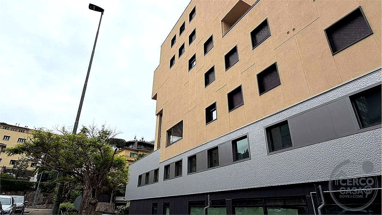4 O PIÙ LOCALI VENDITA PERUGIA · foto 17