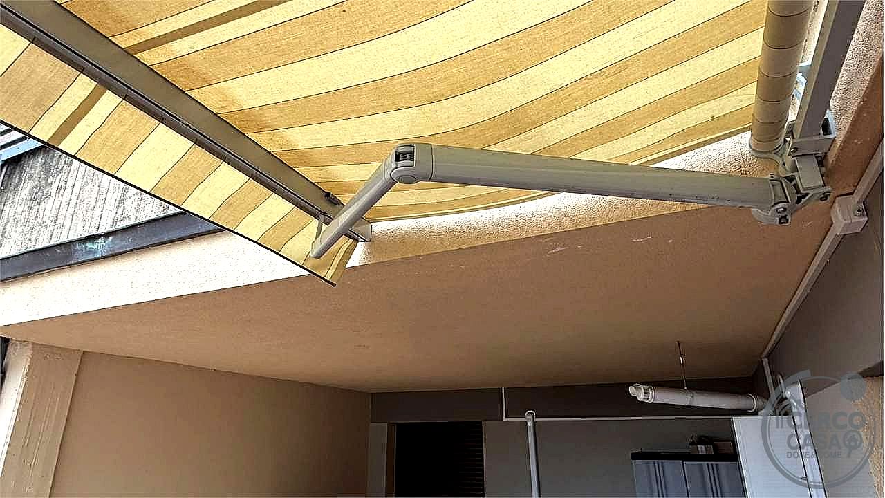 4 O PIÙ LOCALI VENDITA PERUGIA · foto 22