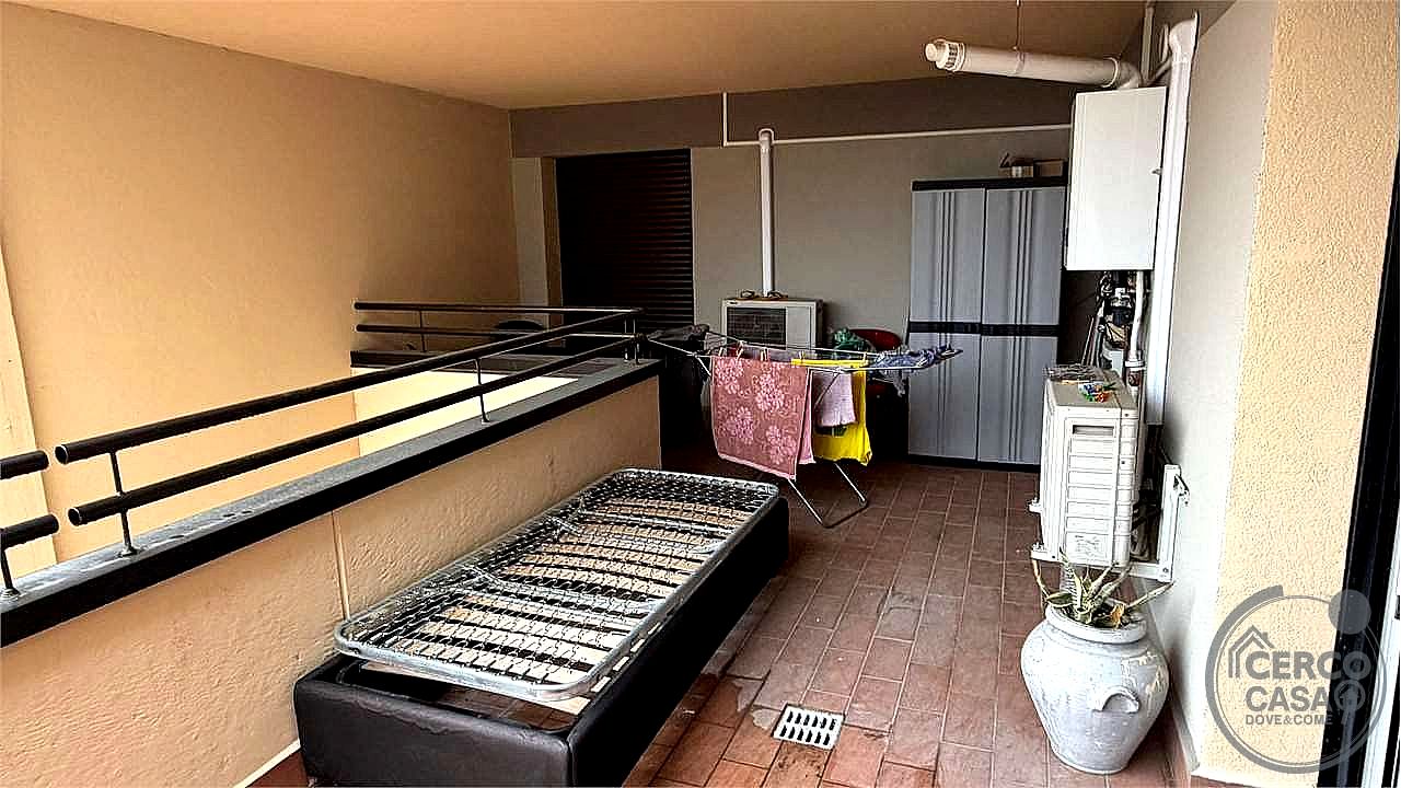 4 O PIÙ LOCALI VENDITA PERUGIA · foto 23