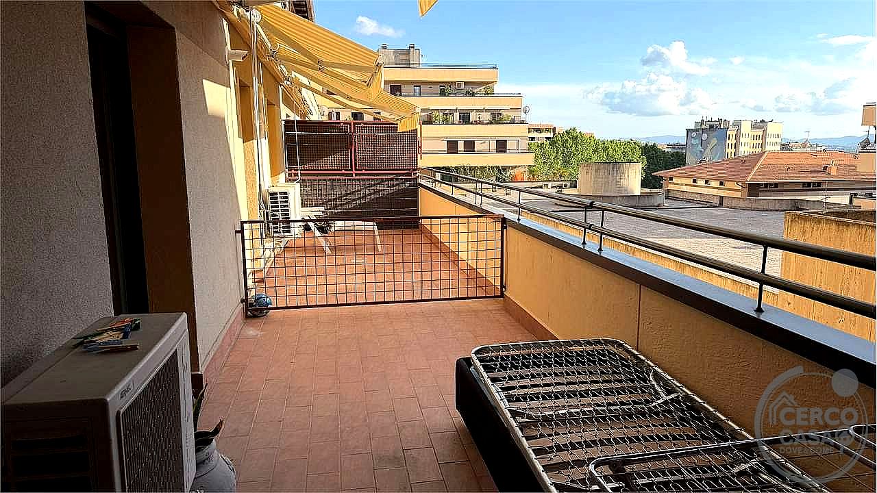 4 O PIÙ LOCALI VENDITA PERUGIA · foto 5