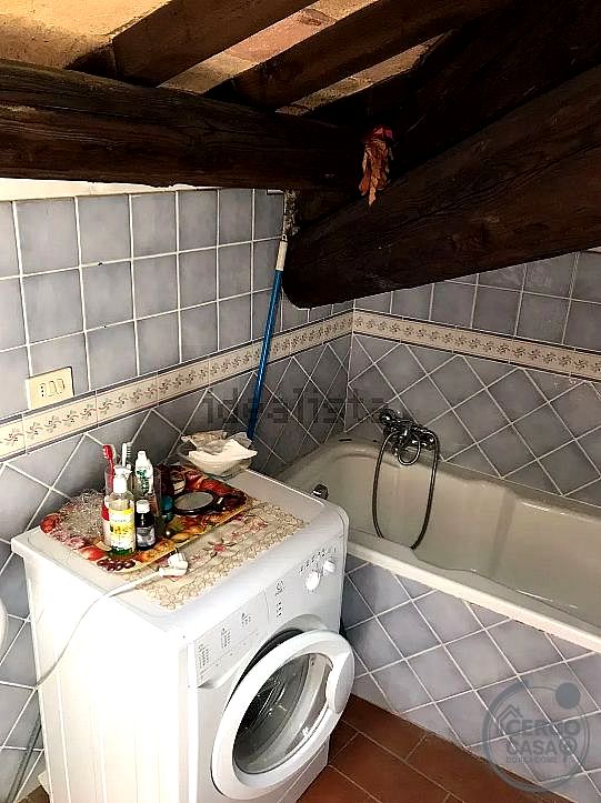 4 O PIÙ LOCALI VENDITA ASSISI · foto 11