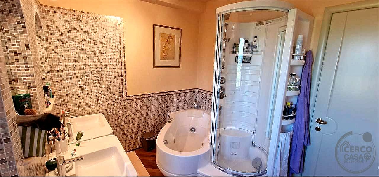 VILLA VENDITA PERUGIA MONTELUCE · foto 3