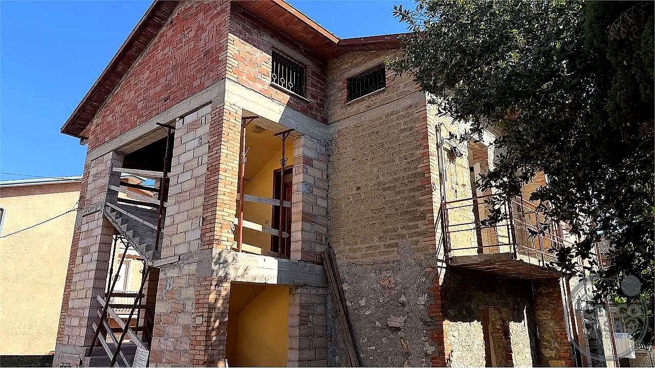 4 O PIÙ LOCALI VENDITA PERUGIA SAN SISTO · foto 4