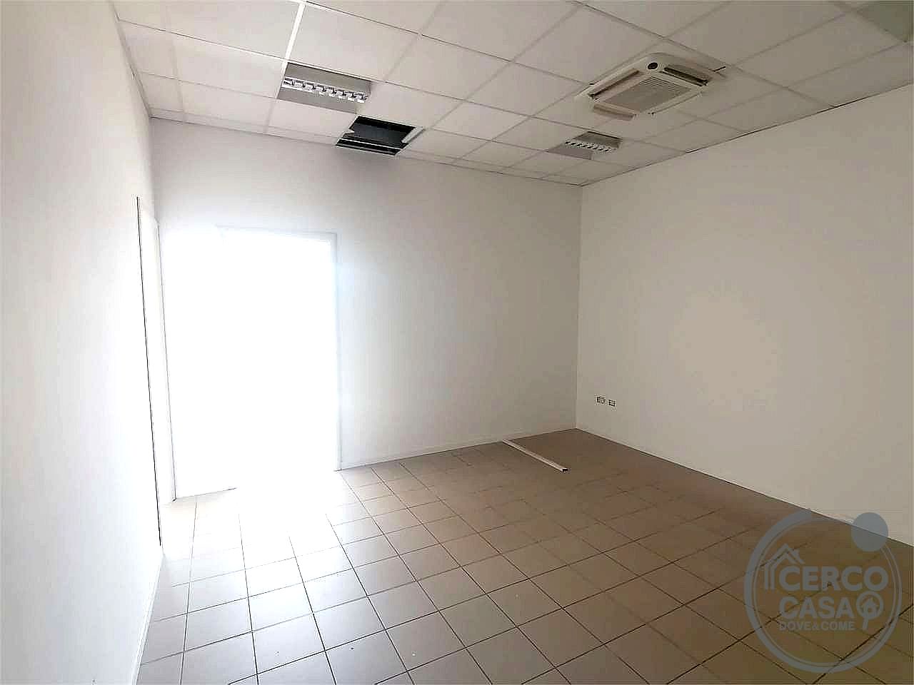 UFFICIO AFFITTO PERUGIA PONTE SAN GIOVANNI · foto 4