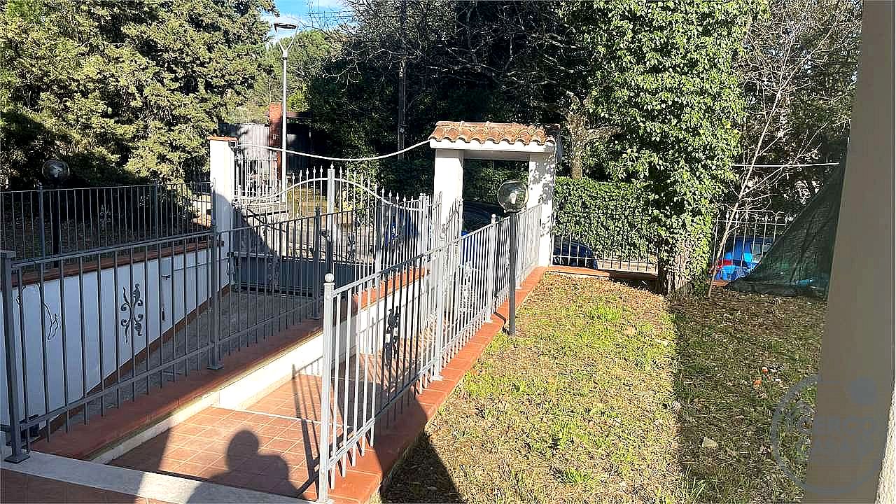 VILLA BIFAMILIARE VENDITA PERUGIA SAN VETTURINO · foto 10