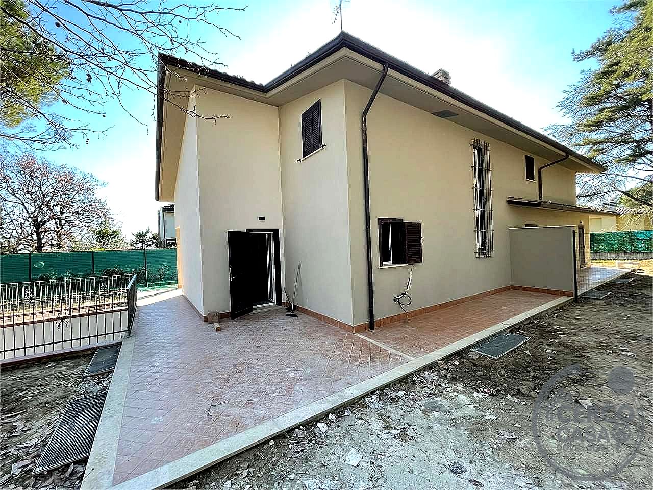VILLA BIFAMILIARE VENDITA PERUGIA SAN VETTURINO · foto 34