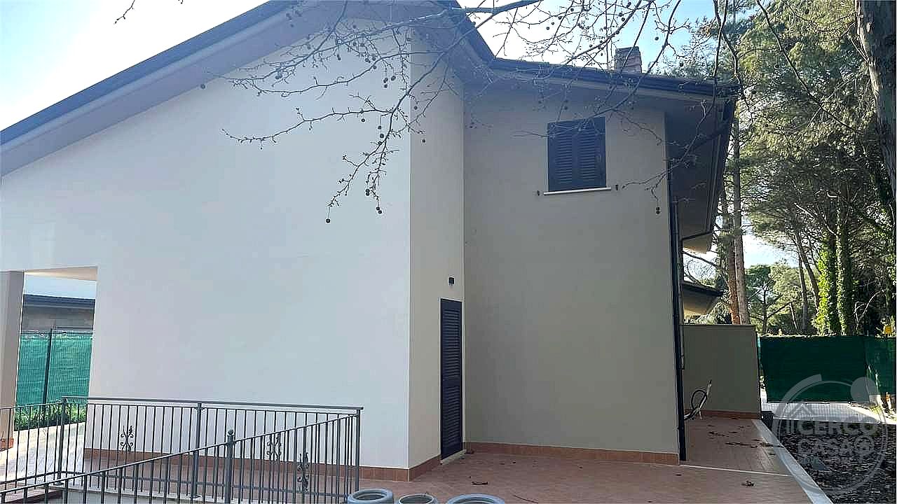 VILLA BIFAMILIARE VENDITA PERUGIA SAN VETTURINO · foto 6