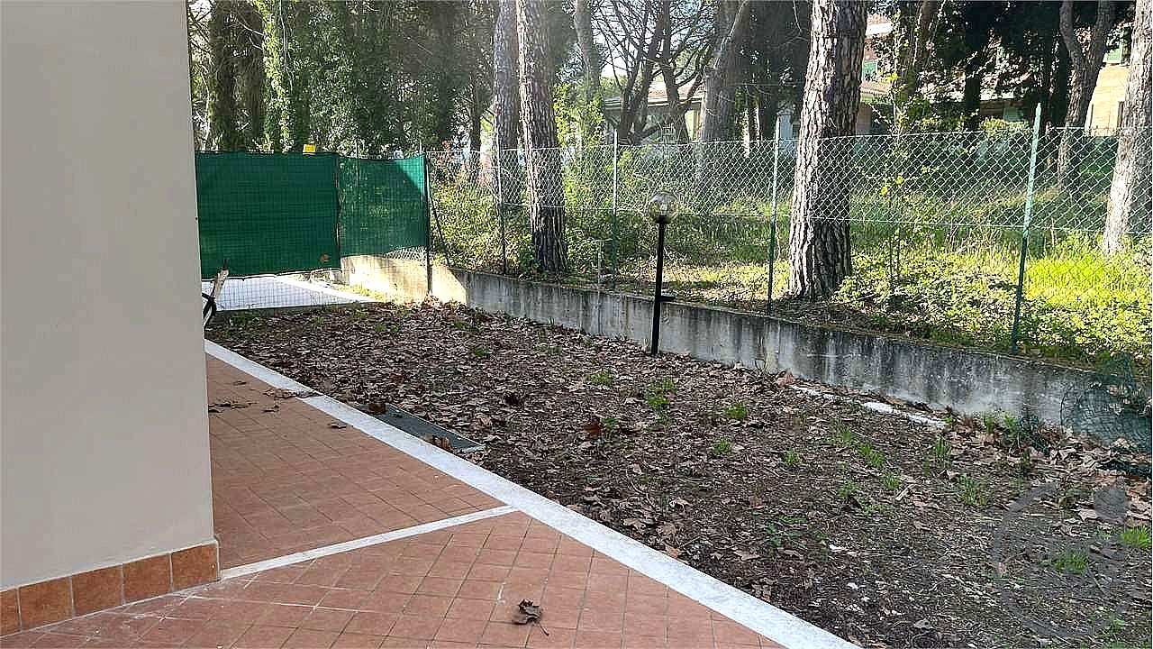 VILLA BIFAMILIARE VENDITA PERUGIA SAN VETTURINO · foto 9