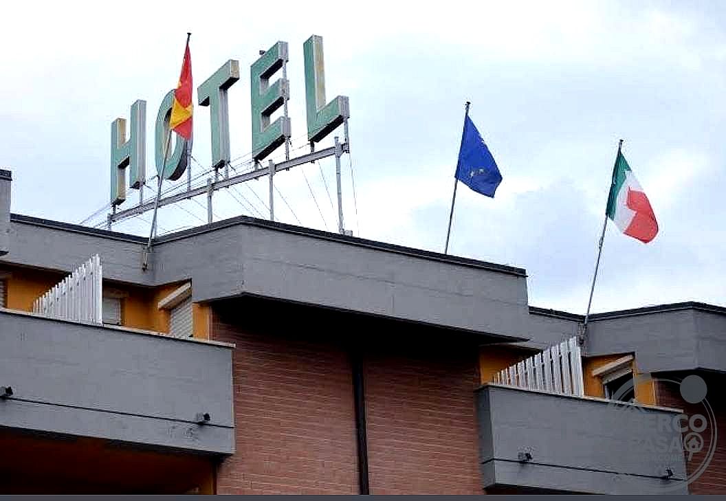 HOTEL VENDITA BASTIA UMBRA · foto 3