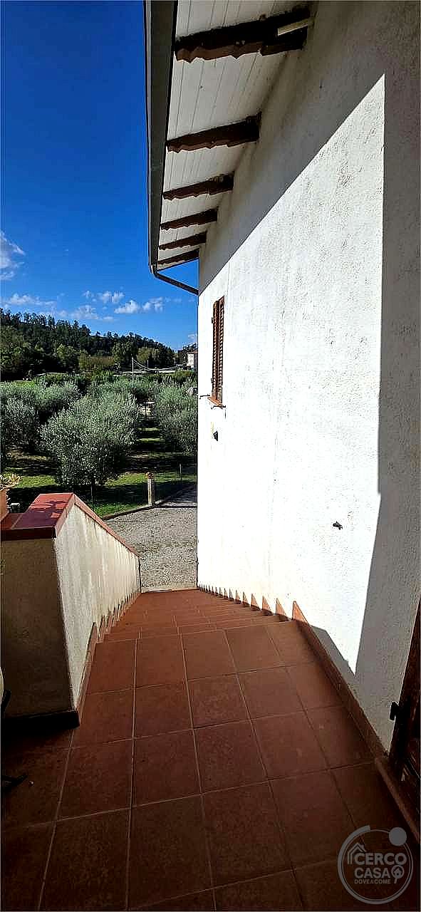RUSTICO - CASALE VENDITA PERUGIA PICCIONE · foto 4