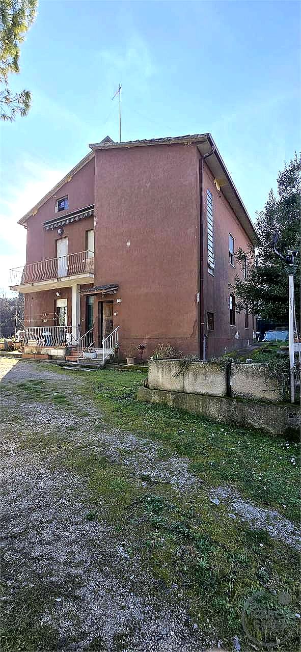 VILLA VENDITA PERUGIA PREPO · foto 3