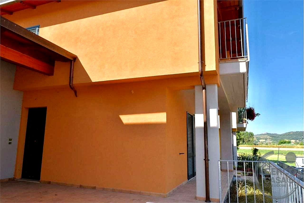 VILLA BIFAMILIARE VENDITA PERUGIA · foto 15