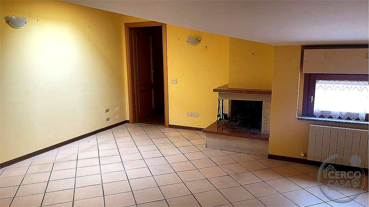 TRILOCALE VENDITA PERUGIA SETTEVALLI · foto 4
