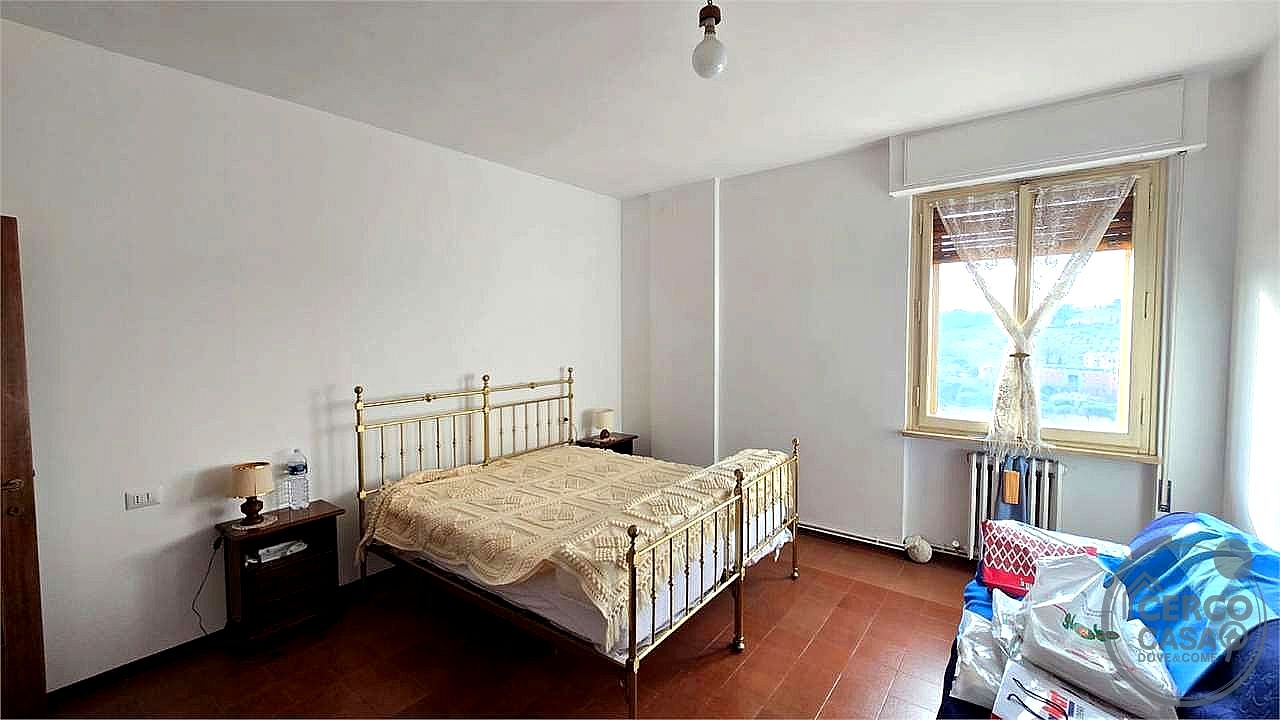 4 O PIÙ LOCALI VENDITA PERUGIA · foto 21