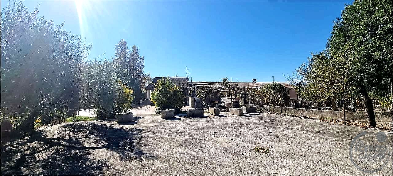 APPARTAMENTO VENDITA CAMPELLO SUL CLITUNNO · foto 26