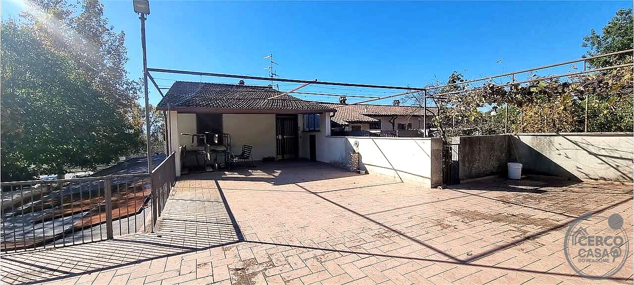 APPARTAMENTO VENDITA CAMPELLO SUL CLITUNNO · foto 32
