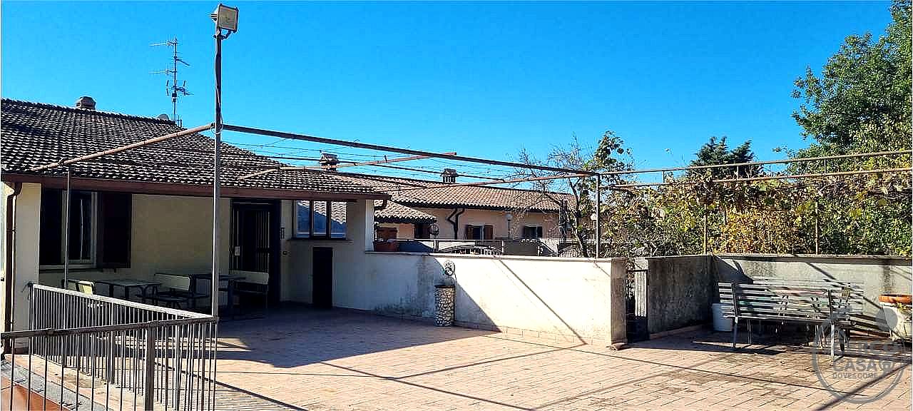 APPARTAMENTO VENDITA CAMPELLO SUL CLITUNNO · foto 4
