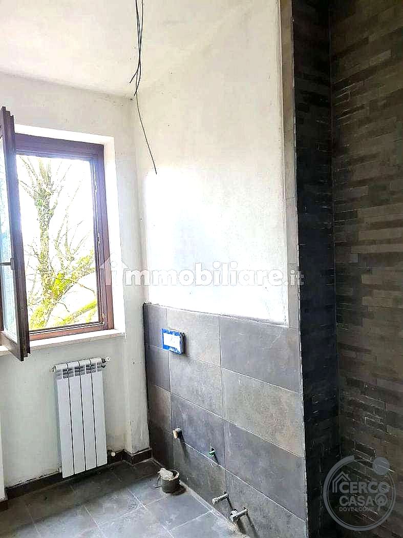 4 O PIÙ LOCALI VENDITA PERUGIA PONTE RIO · foto 11