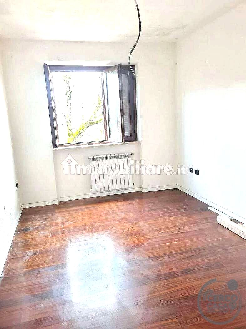 4 O PIÙ LOCALI VENDITA PERUGIA PONTE RIO · foto 13