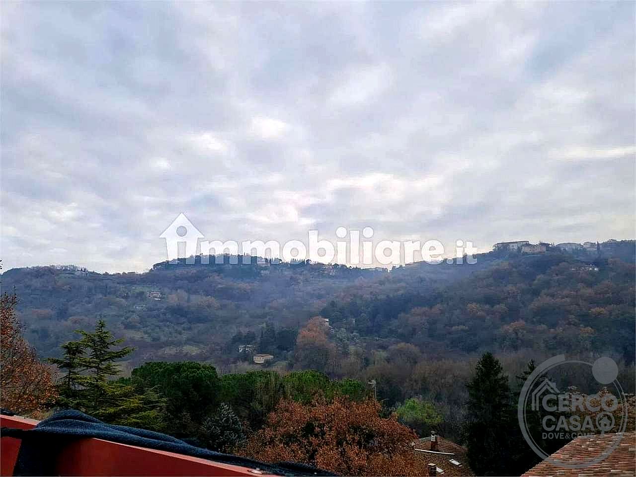 4 O PIÙ LOCALI VENDITA PERUGIA PONTE RIO · foto 16