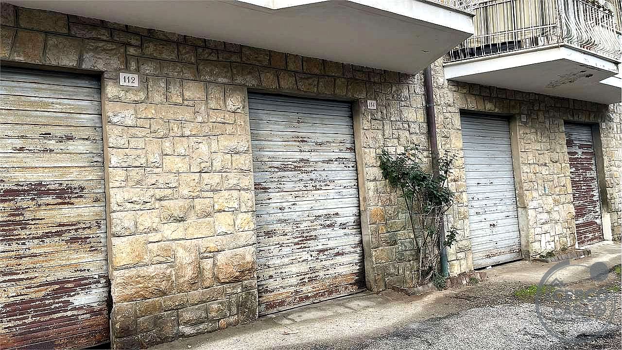 4 O PIÙ LOCALI VENDITA PERUGIA MONTELUCE · foto 17