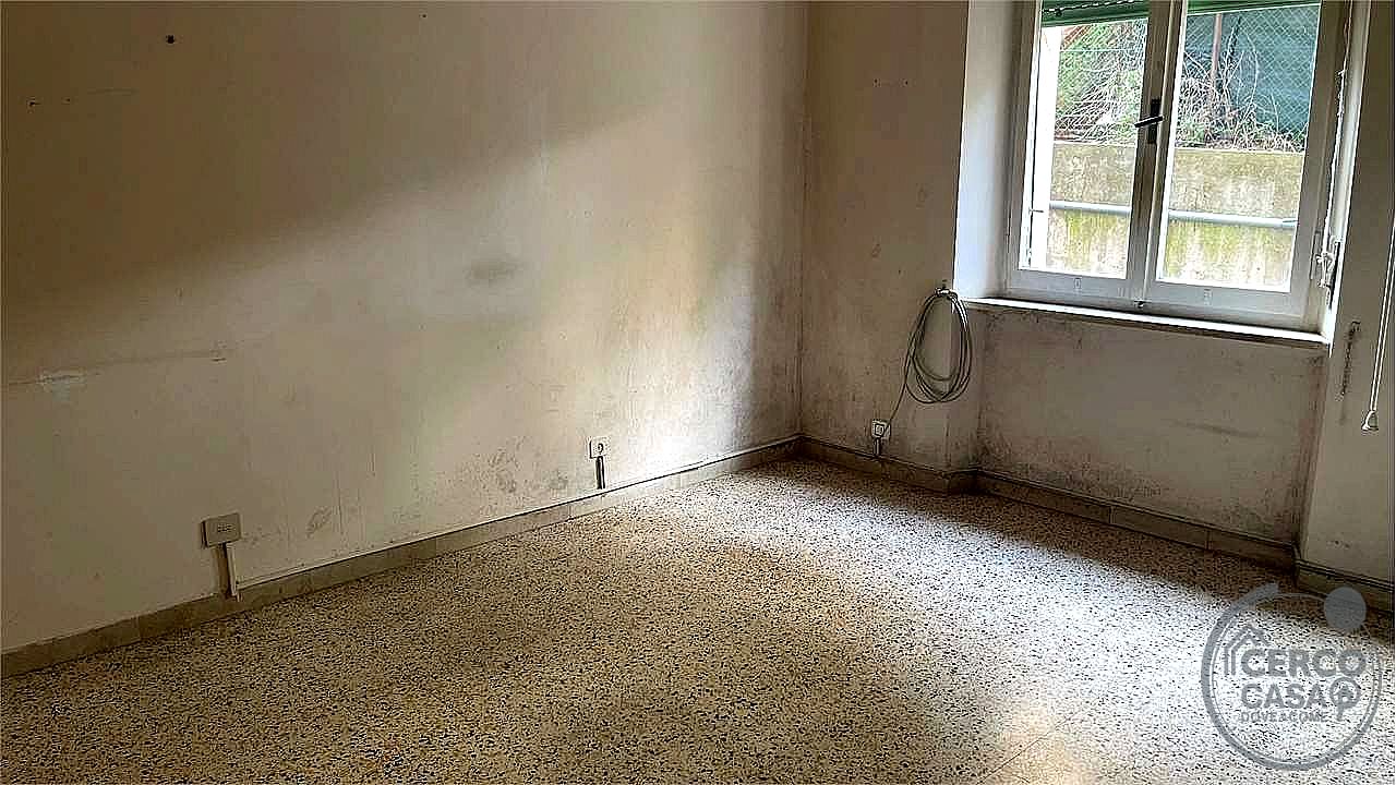 4 O PIÙ LOCALI VENDITA PERUGIA MONTELUCE · foto 23