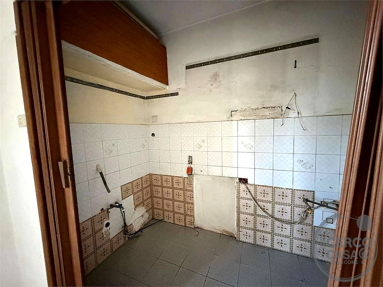 4 O PIÙ LOCALI VENDITA PERUGIA MONTELUCE · foto 28