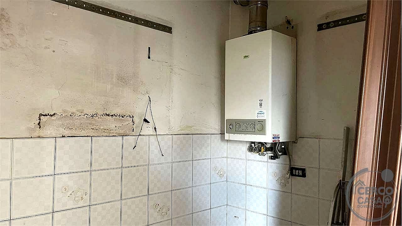 4 O PIÙ LOCALI VENDITA PERUGIA MONTELUCE · foto 31