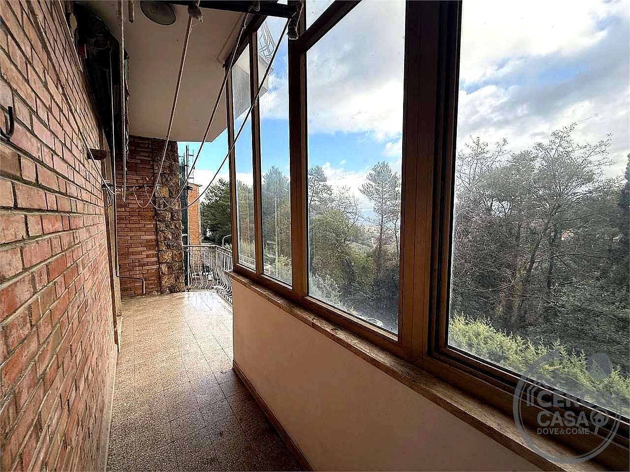 4 O PIÙ LOCALI VENDITA PERUGIA MONTELUCE · foto 37