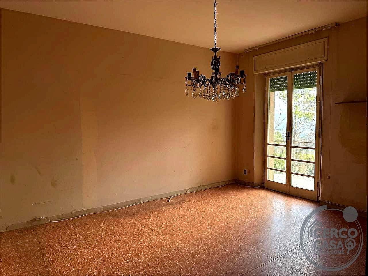 4 O PIÙ LOCALI VENDITA PERUGIA MONTELUCE · foto 40