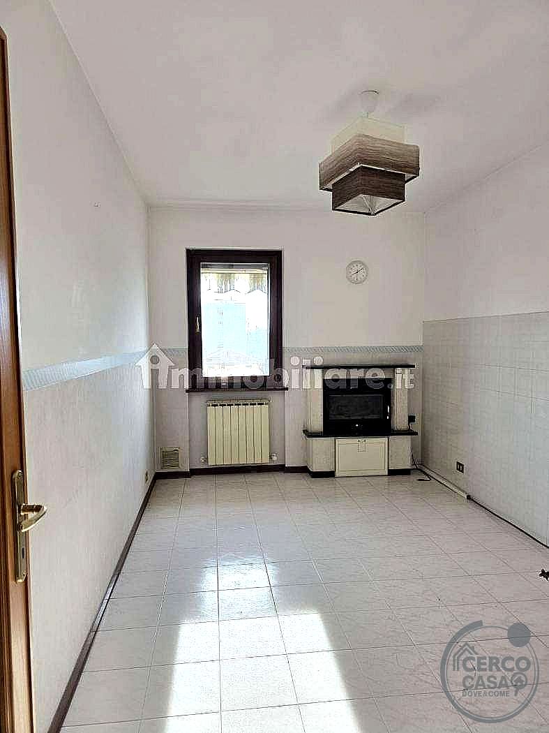4 O PIÙ LOCALI VENDITA PERUGIA SAN SISTO · foto 2