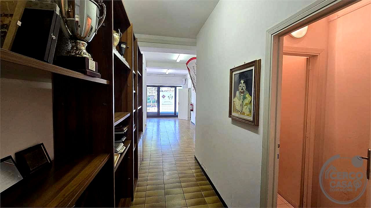 NEGOZIO VENDITA PERUGIA · foto 15