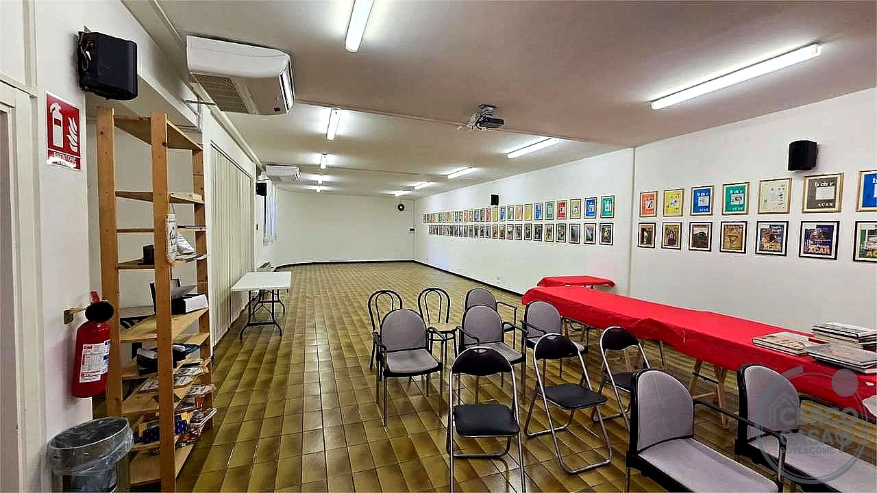 NEGOZIO VENDITA PERUGIA · foto 19