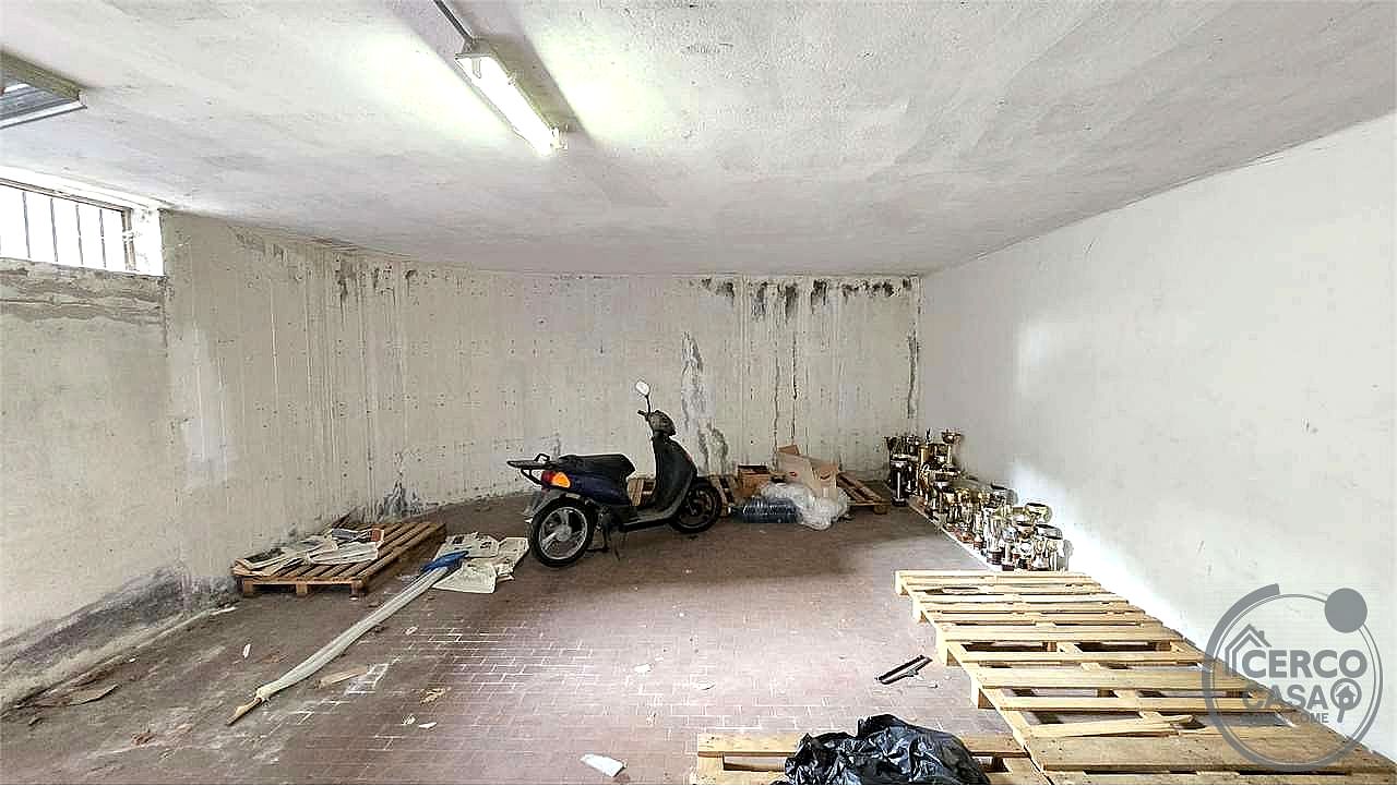 NEGOZIO VENDITA PERUGIA · foto 7