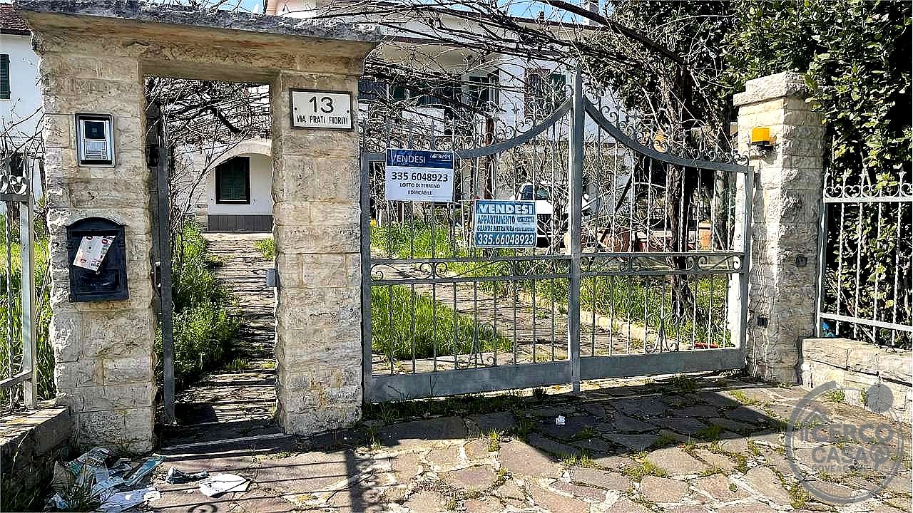 VILLA A SCHIERA VENDITA MAGIONE