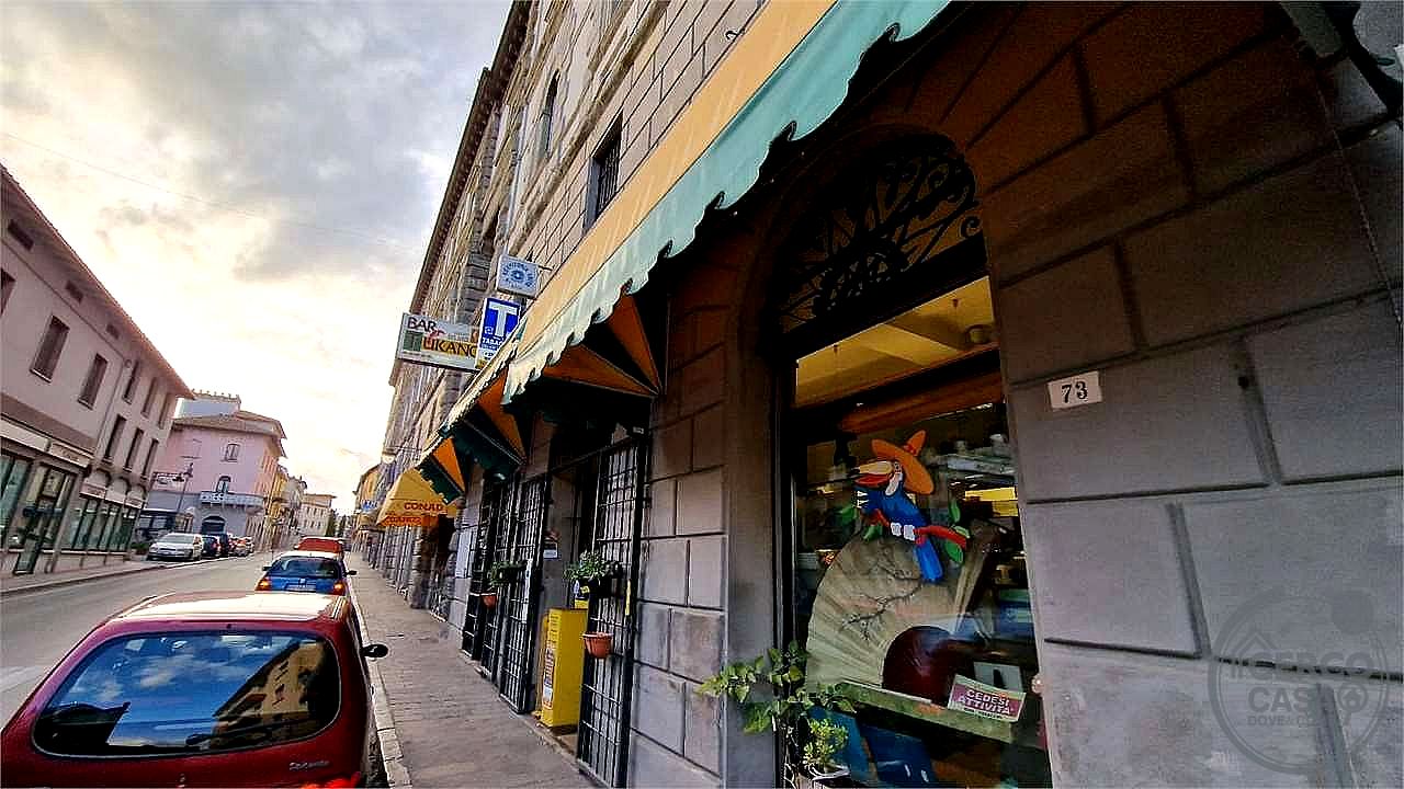 NEGOZIO VENDITA MAGIONE · foto 13