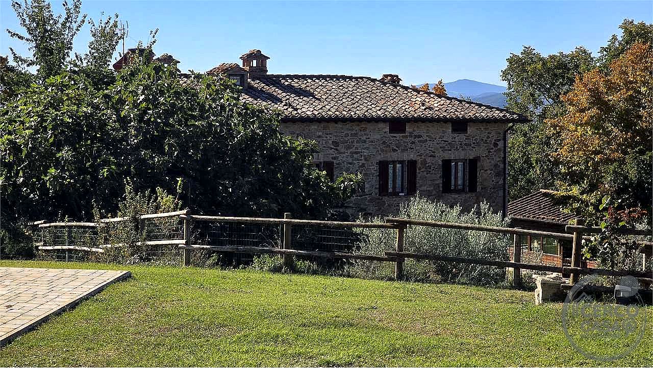 RUSTICO - CASALE VENDITA CORCIANO MANTIGNANA · foto 15