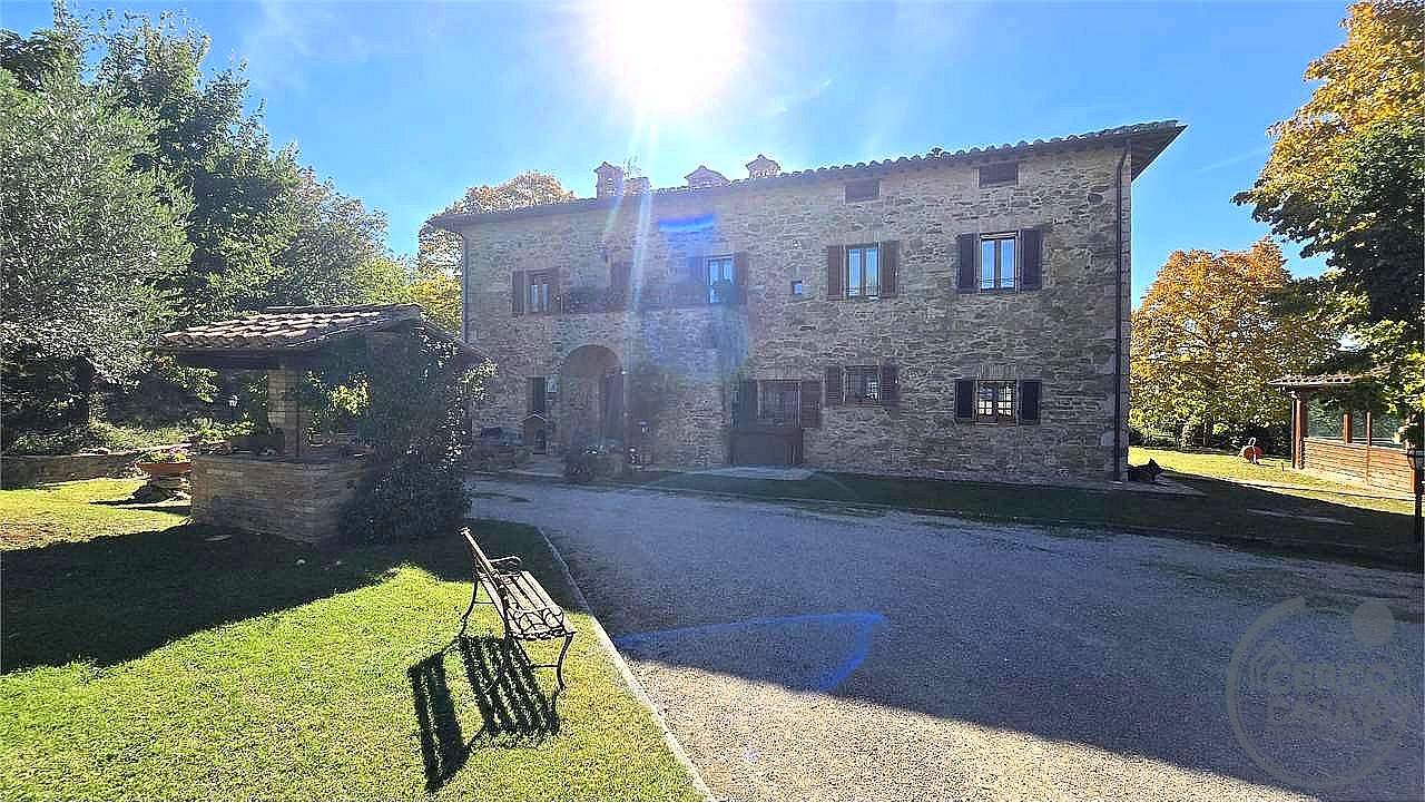 RUSTICO - CASALE VENDITA CORCIANO MANTIGNANA · foto 16